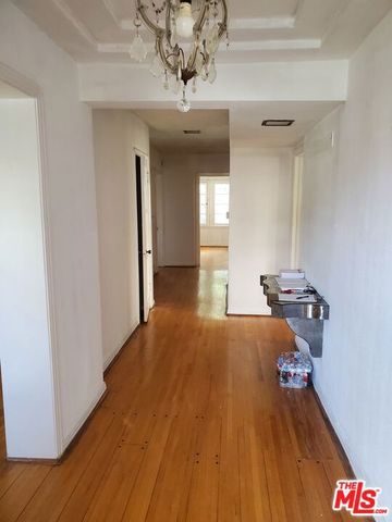 183 S Detroit Street, Los Angeles, CA 90036