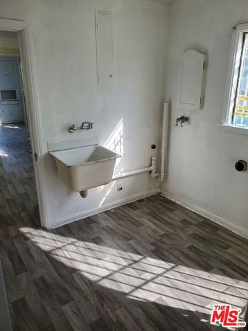 183 S Detroit Street, Los Angeles, CA 90036