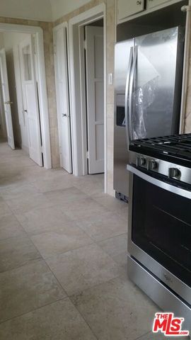 183 S Detroit Street, Los Angeles, CA 90036