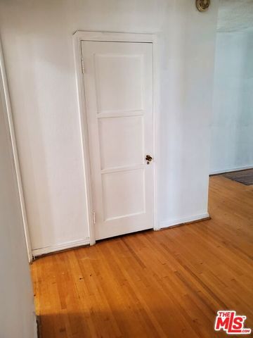 183 S Detroit Street, Los Angeles, CA 90036