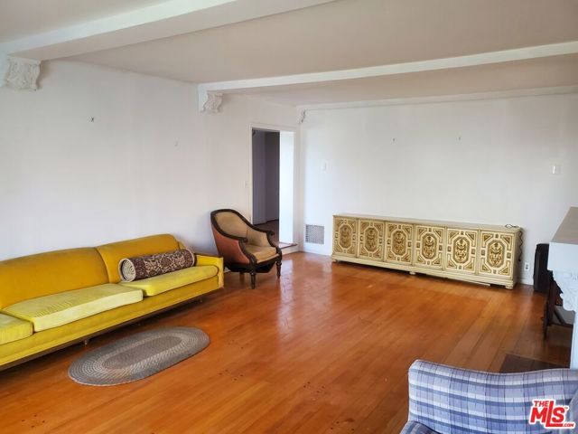 183 S Detroit Street, Los Angeles, CA 90036