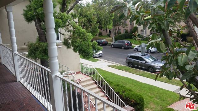 183 S Detroit Street, Los Angeles, CA 90036