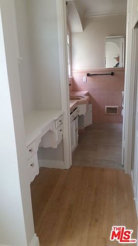 183 S Detroit Street, Los Angeles, CA 90036