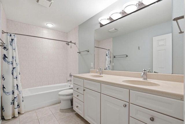 W130S9665 Jimmy Demaret DRIVE, Muskego, WI 53150