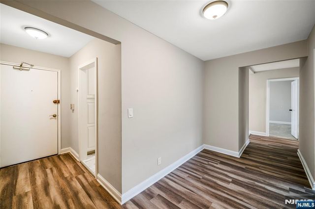 126 Hackett Place B201, Rutherford, NJ 07070