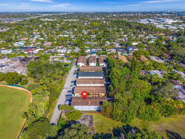 640 SW 16th Ave, Fort Lauderdale, FL 33312