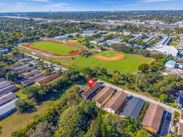 640 SW 16th Ave, Fort Lauderdale, FL 33312