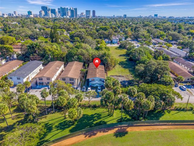 640 SW 16th Ave, Fort Lauderdale, FL 33312