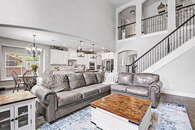 1025 Whitetail Court, Joshua, TX 76058