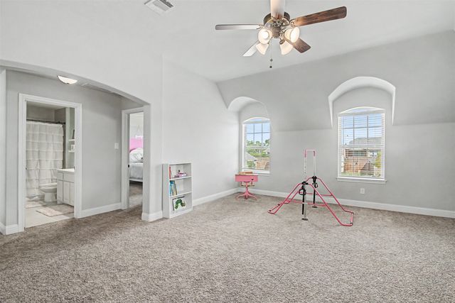 1025 Whitetail Court, Joshua, TX 76058