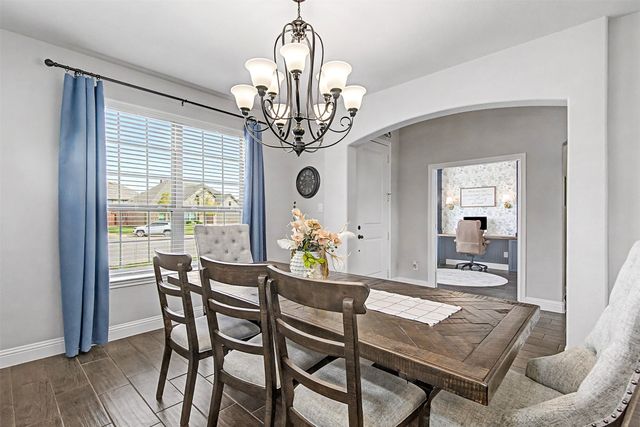 1025 Whitetail Court, Joshua, TX 76058