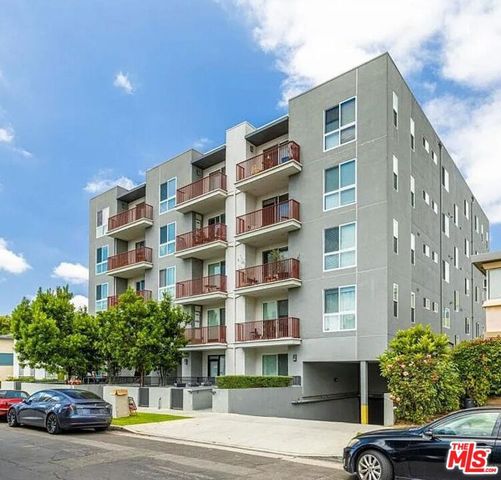 1215 S Bedford Street 501, Los Angeles, CA 90035