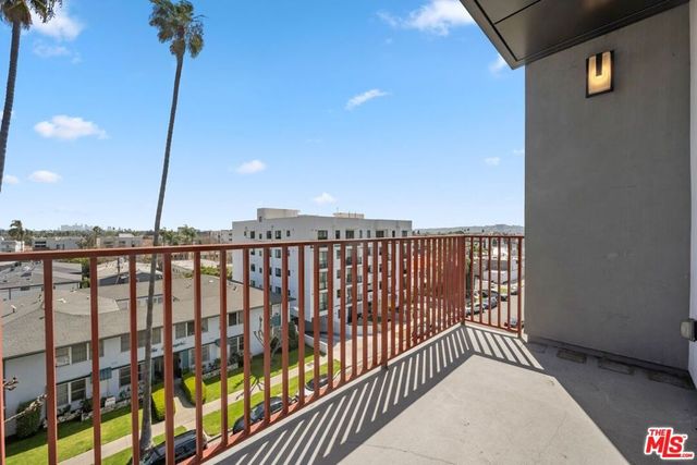 1215 S Bedford Street 501, Los Angeles, CA 90035