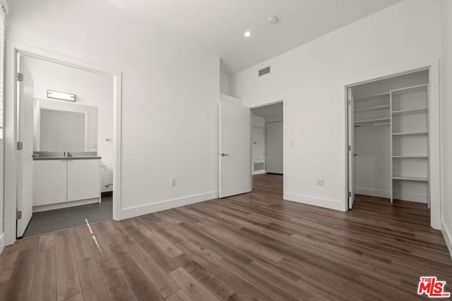 1215 S Bedford Street 501, Los Angeles, CA 90035