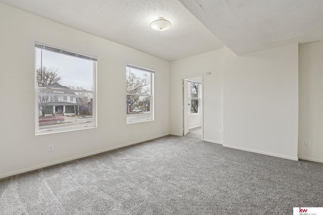 3628 S 24th Street, Omaha, NE 68107