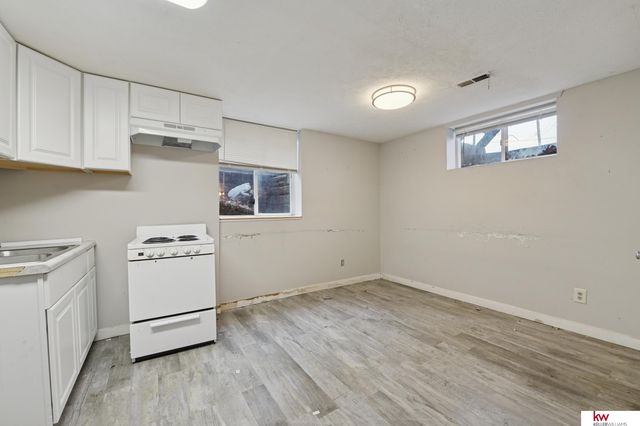 3628 S 24th Street, Omaha, NE 68107