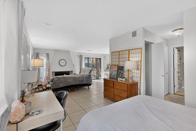 5901 McKinney Drive NE, Albuquerque, NM 87109