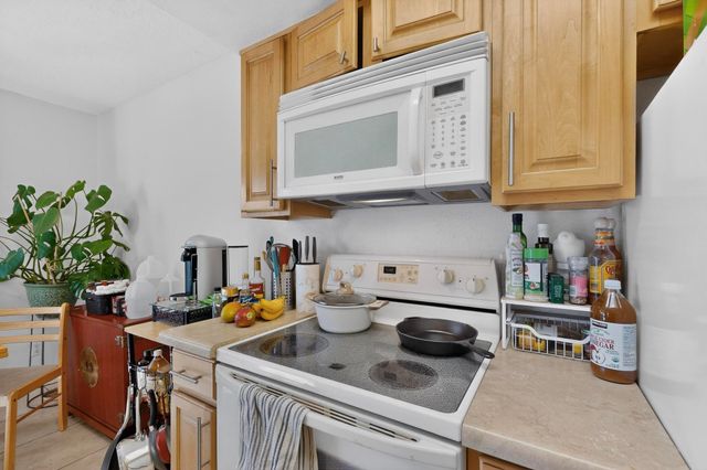 5901 McKinney Drive NE, Albuquerque, NM 87109