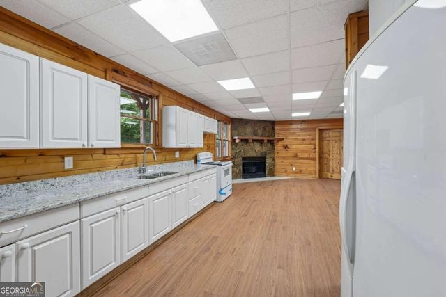 1384 Crystal Lane NE, Ranger, GA 30734