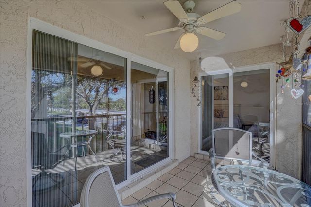 9700 STARKEY ROAD 321, Seminole, FL 33777