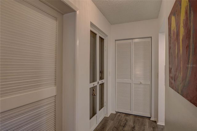 9700 STARKEY ROAD 321, Seminole, FL 33777