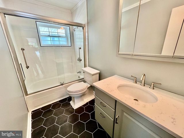 149 MATTOX AVE, Colonial Beach, VA 22443