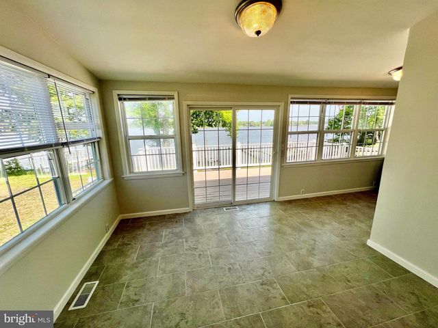149 MATTOX AVE, Colonial Beach, VA 22443
