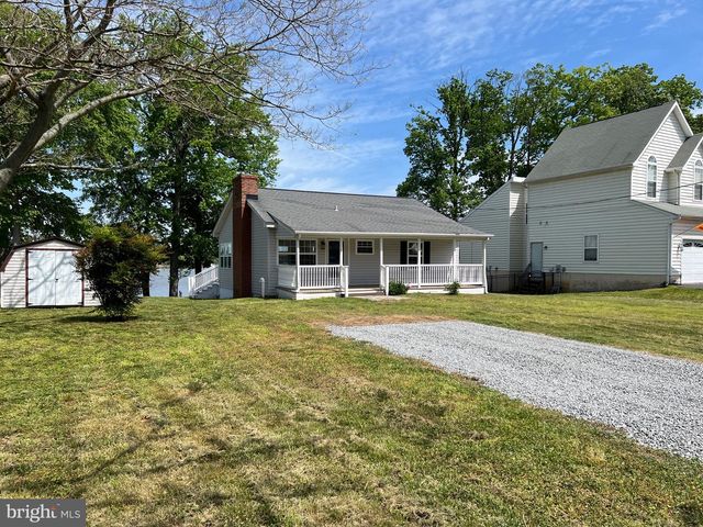 149 MATTOX AVE, Colonial Beach, VA 22443