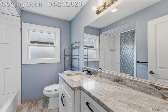 13431 Burton Street, Oak Park, MI 48237