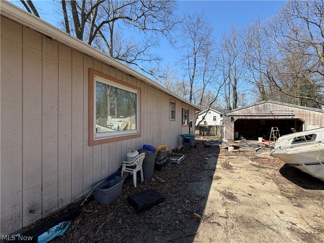 189 W Vista Avenue, Akron, OH 44319