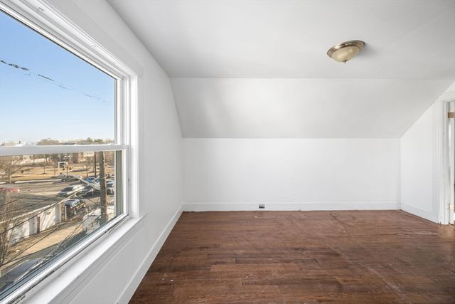 14 Porter St 3, Everett, MA 02149