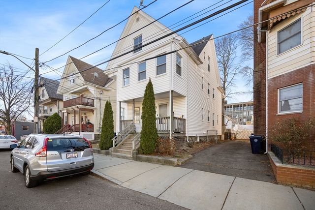 14 Porter St 3, Everett, MA 02149