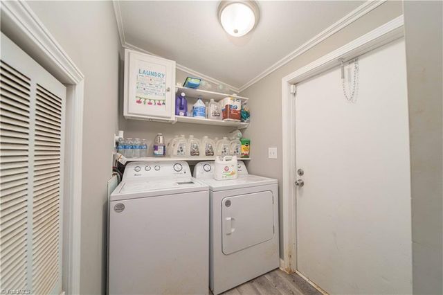 141 Happy Lane, Dobson, NC 27017