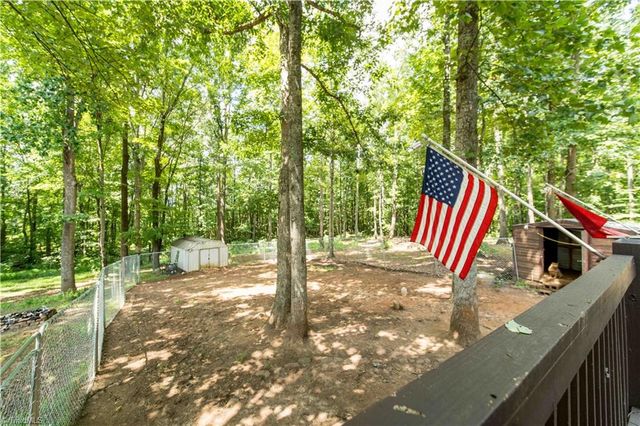 141 Happy Lane, Dobson, NC 27017