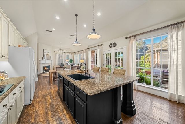 2100 Fleming Drive, Mckinney, TX 75072