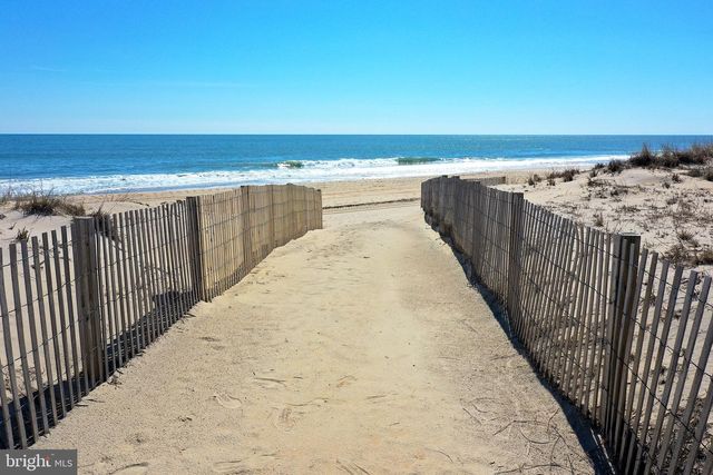 8305 ATLANTIC AVE, Ocean City, MD 21842