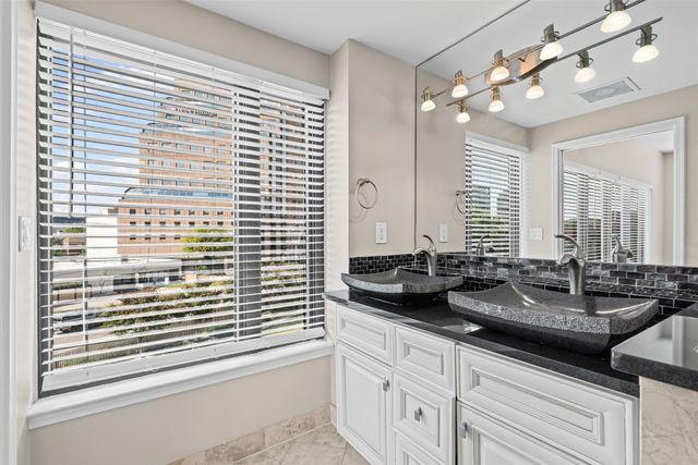 3030 Mckinney Avenue 306, Dallas, TX 75204