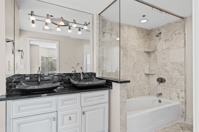 3030 Mckinney Avenue 306, Dallas, TX 75204