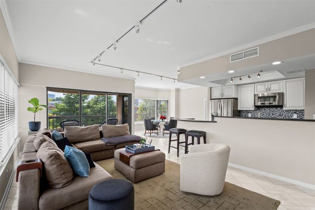 3030 Mckinney Avenue 306, Dallas, TX 75204