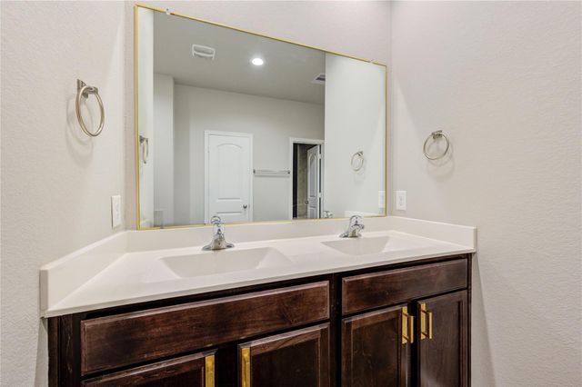 20451 Green Mountain Drive, New Caney, TX 77357