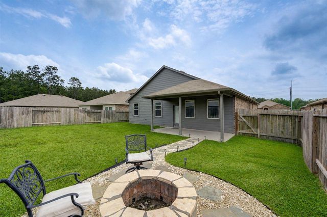 20451 Green Mountain Drive, New Caney, TX 77357