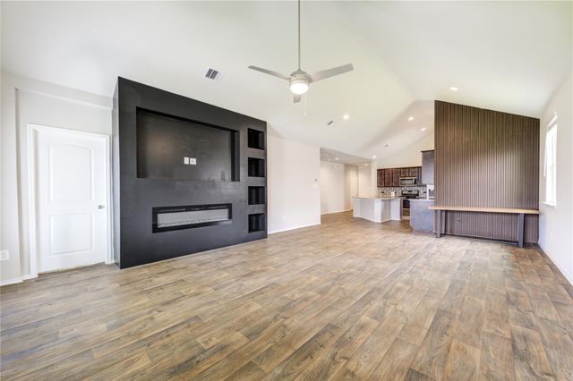 20451 Green Mountain Drive, New Caney, TX 77357