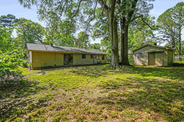 3105 Hines Drive, Jacksonville, AR 72076