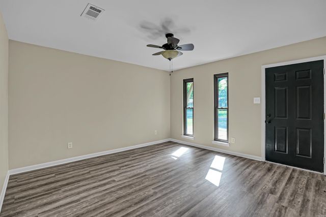 3105 Hines Drive, Jacksonville, AR 72076