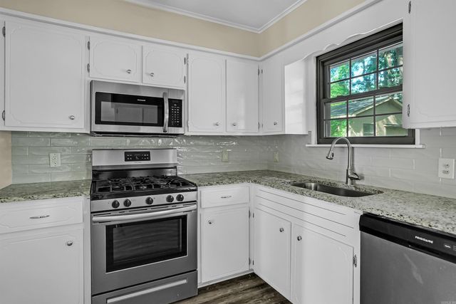 3105 Hines Drive, Jacksonville, AR 72076