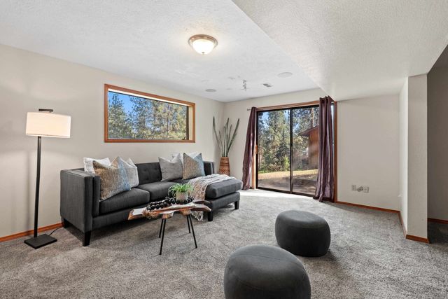 8027 E Elde Dr, Spokane Valley, WA 99212