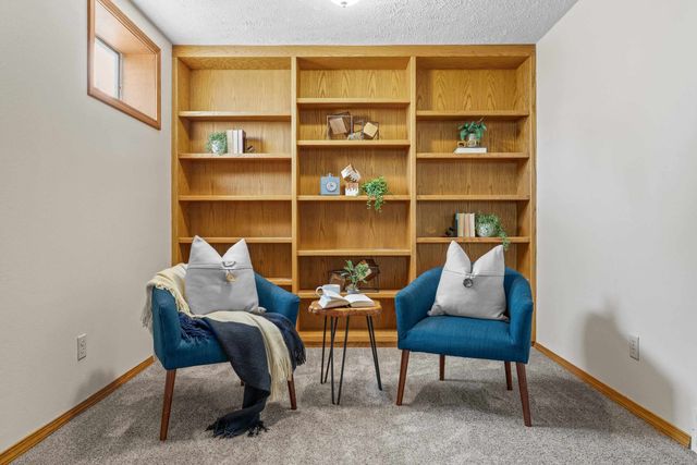 8027 E Elde Dr, Spokane Valley, WA 99212