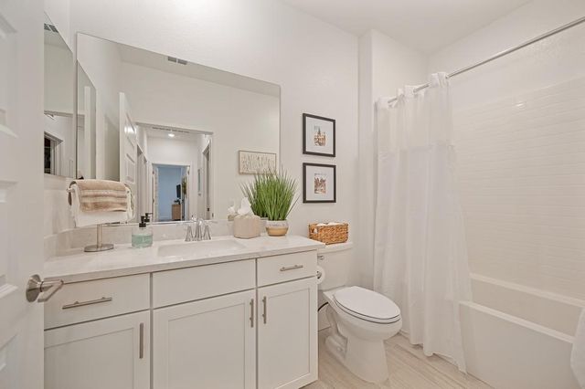 9117 Cerro Vista Dr, El Dorado Hills, CA 95762