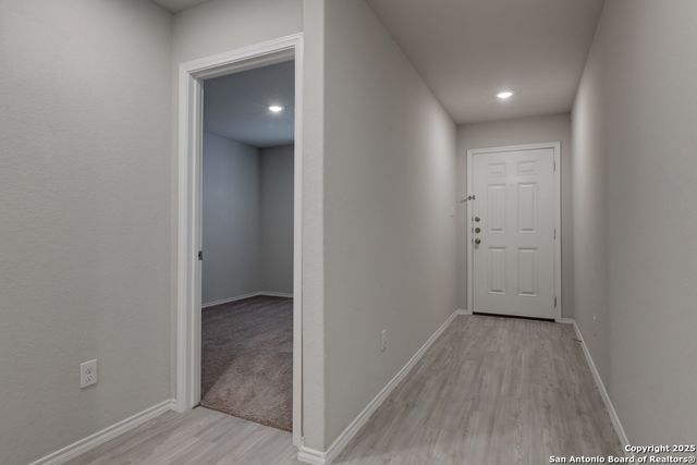 9826 Morgans Mills, San Antonio, TX 78254