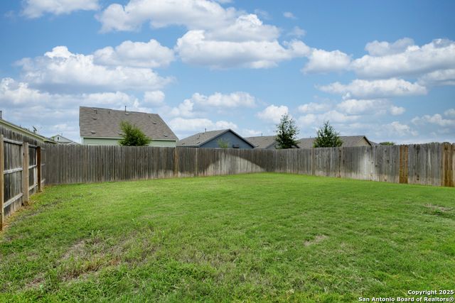 9826 Morgans Mills, San Antonio, TX 78254